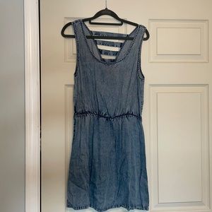 🚨FINAL PRICE 💸Retro-style dress